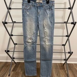 NWOT 2012 or 2013 Size 5R Hollister Light Blue Straight Leg Jeans